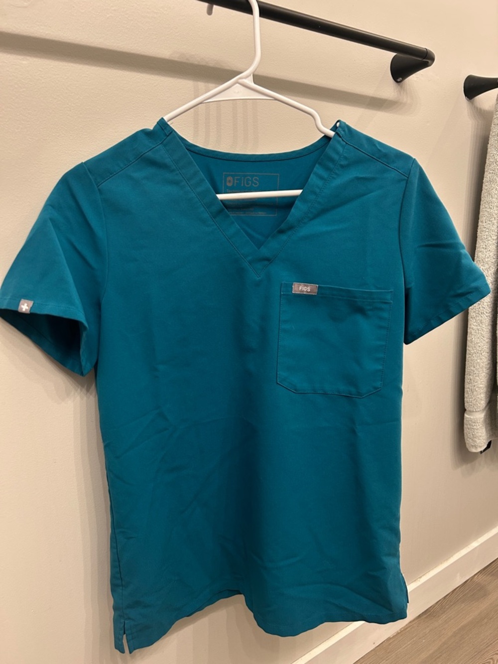 Figs Teal V-Neck Medical Scrub Top